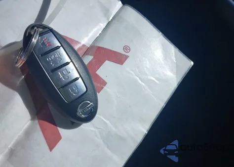 2017 Nissan Sentra Sr из США, поврежденный, VIN 3N1AB7AP5HY258635